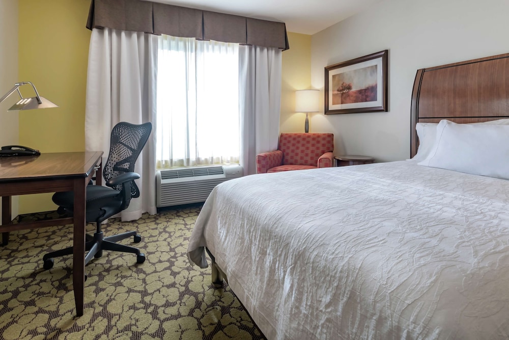 Hilton Garden Inn Devens Common - photo 16