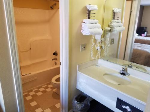 America's Best Inn - photo 53