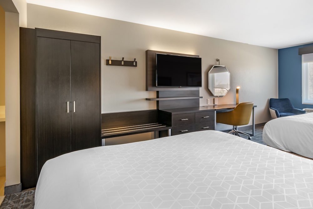 Holiday Inn Express & Suites Carlisle Southwest I 81 by IHG - photo 12