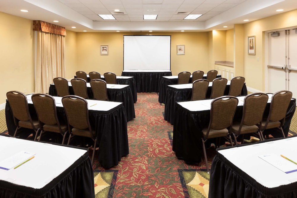Hilton Garden Inn McAllen Airport - photo 42