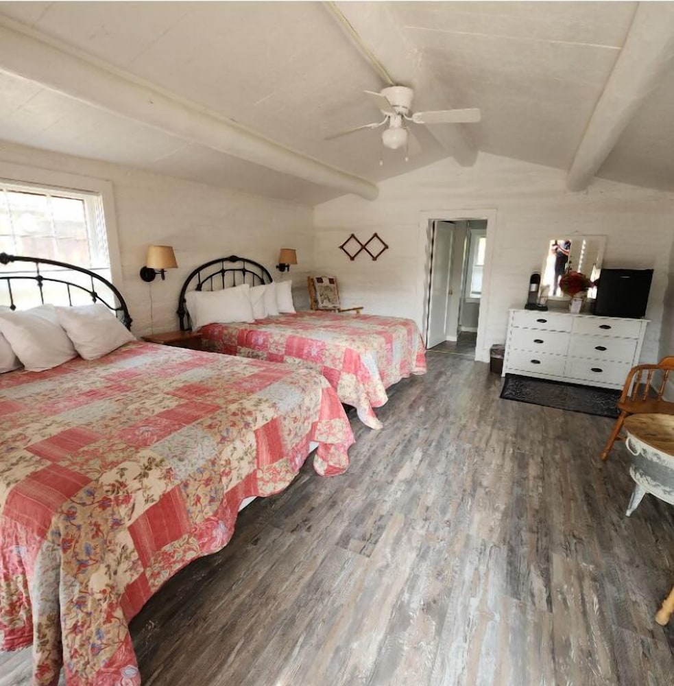 Nevada City Hotel - photo 9