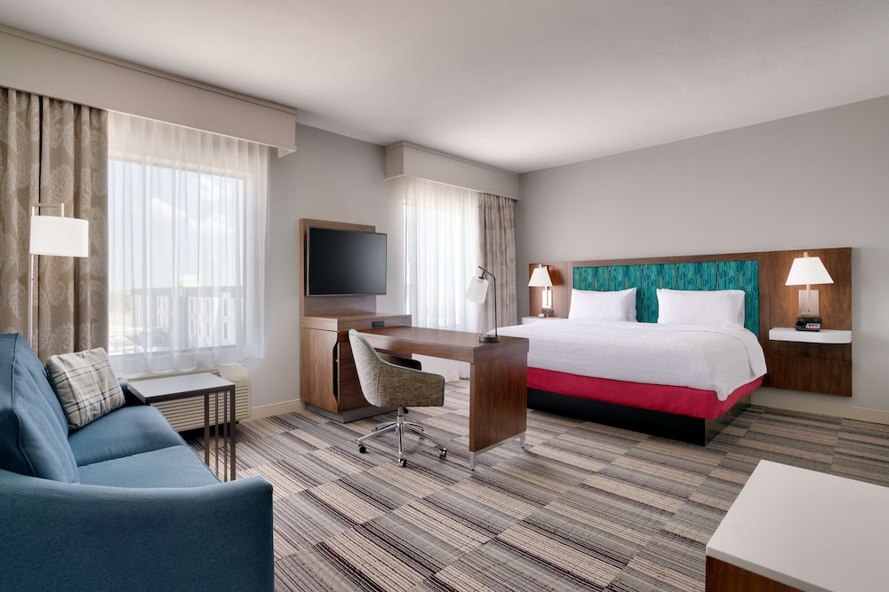 Hampton Inn & Suites Ft. Worth Burleson - photo 14