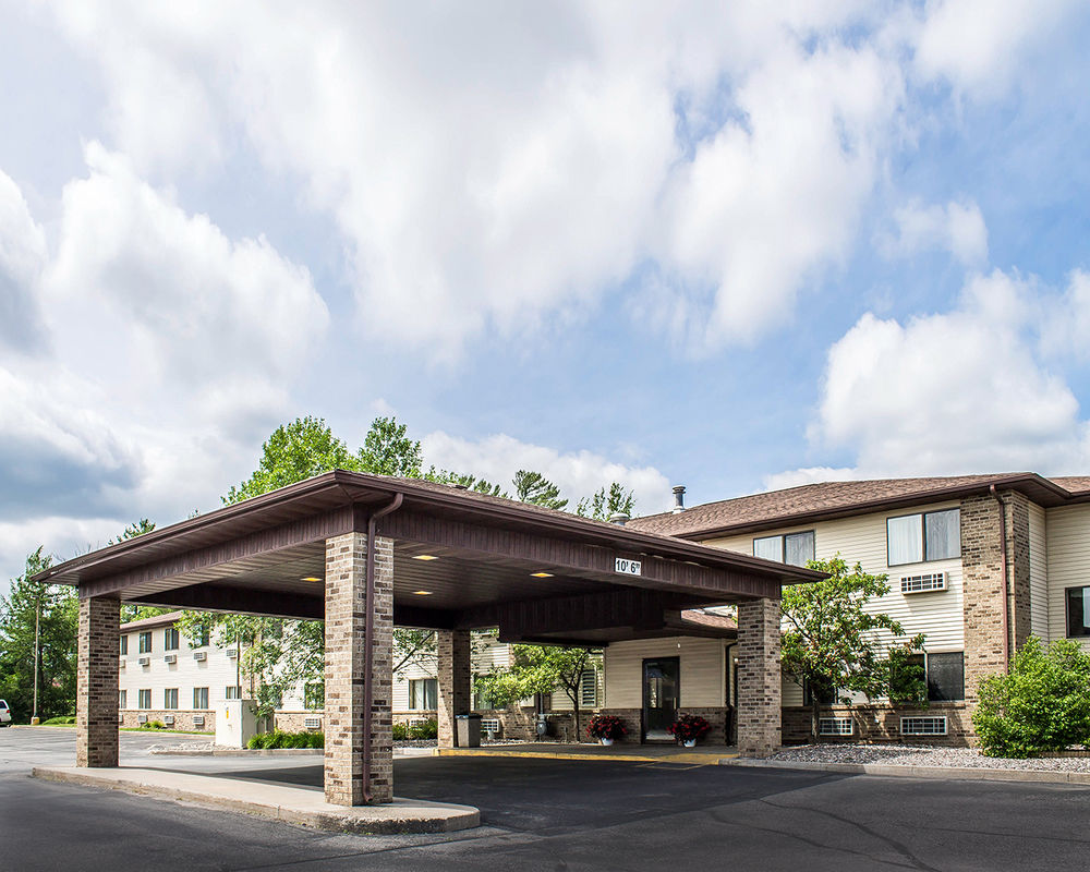 Northwoods Inn & Suites in Unknown City, United States