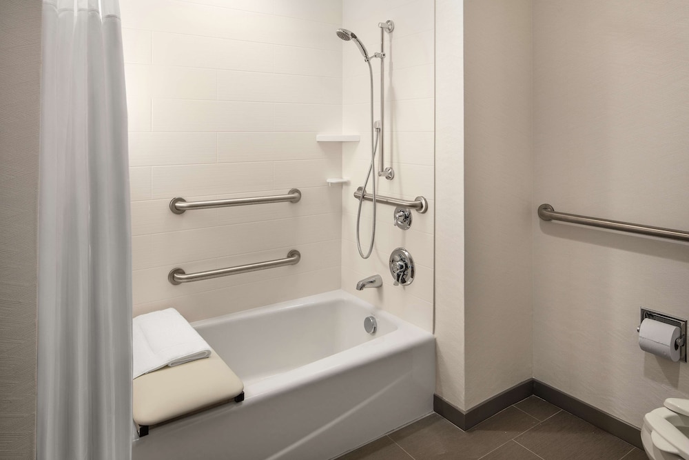 Hilton Garden Inn Sacramento Airport Natomas - photo 19