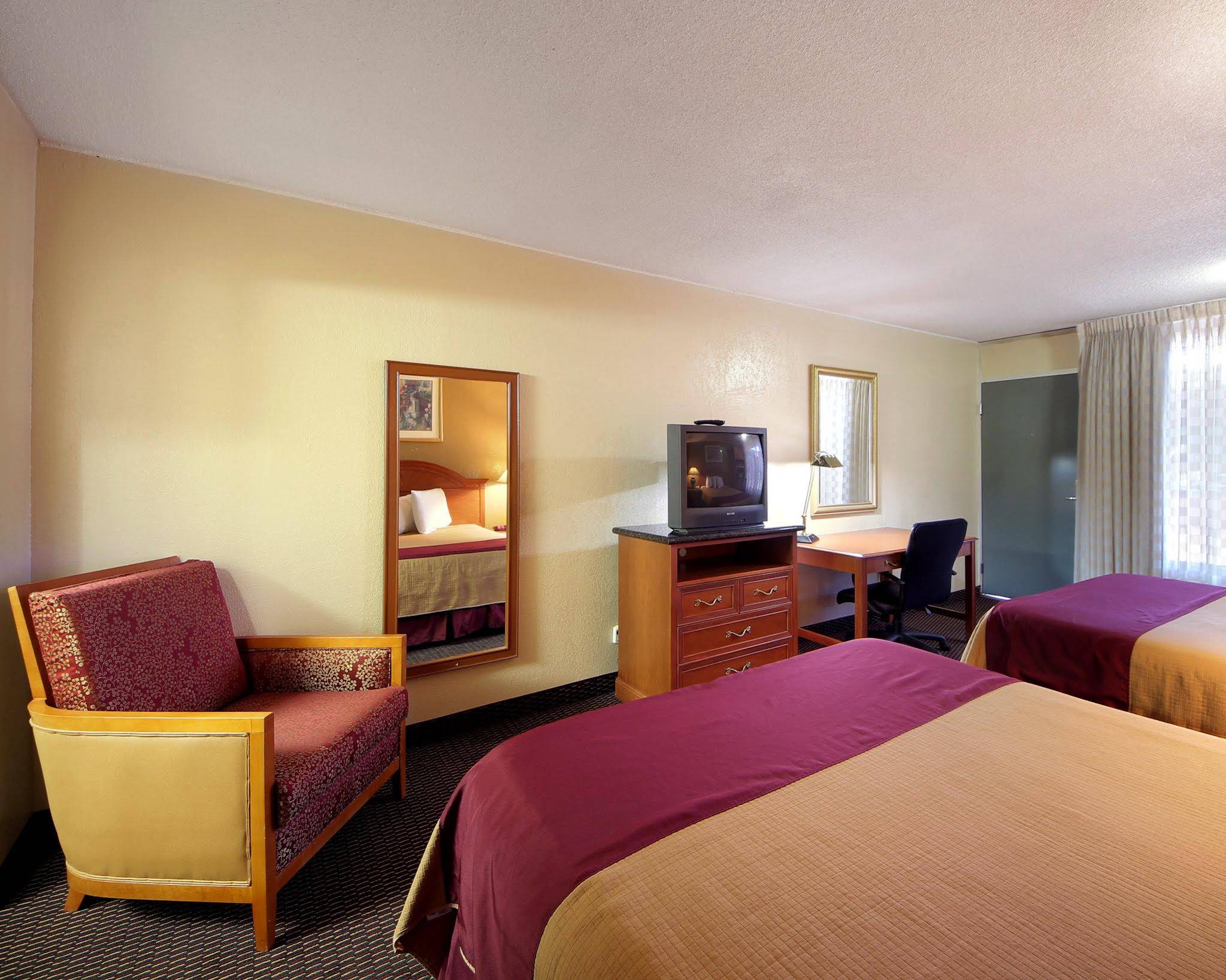 Quality Inn Shawnee - photo 23