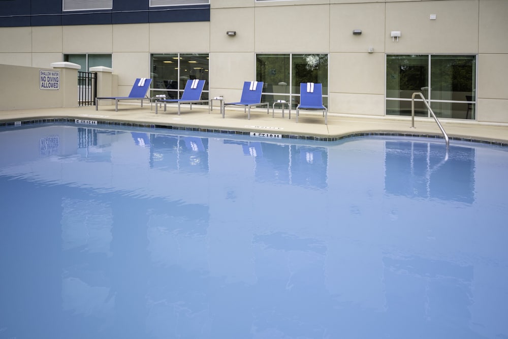 Holiday Inn Express & Suites Rock Hill by IHG - photo 33