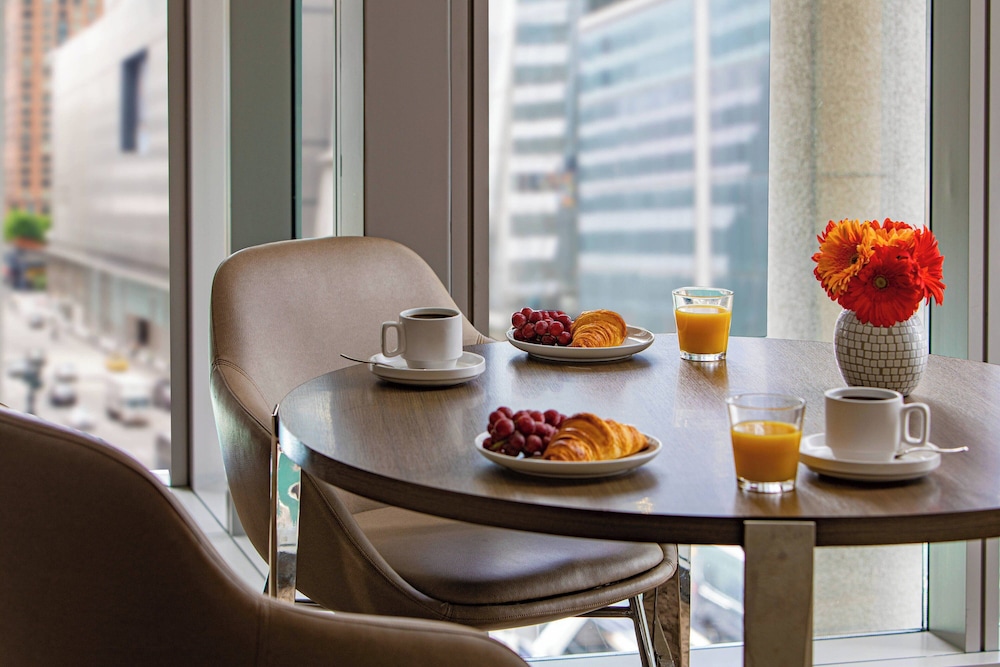 Courtyard by Marriott New York Manhattan Midtown West - photo 21