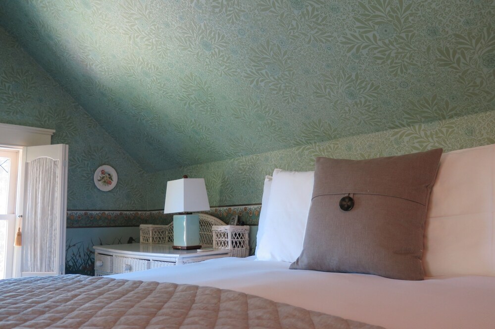 Calderwood Inn - photo 10