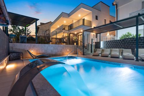 Villa Maria — 4-Star Luxury Hotel in None, Croatia