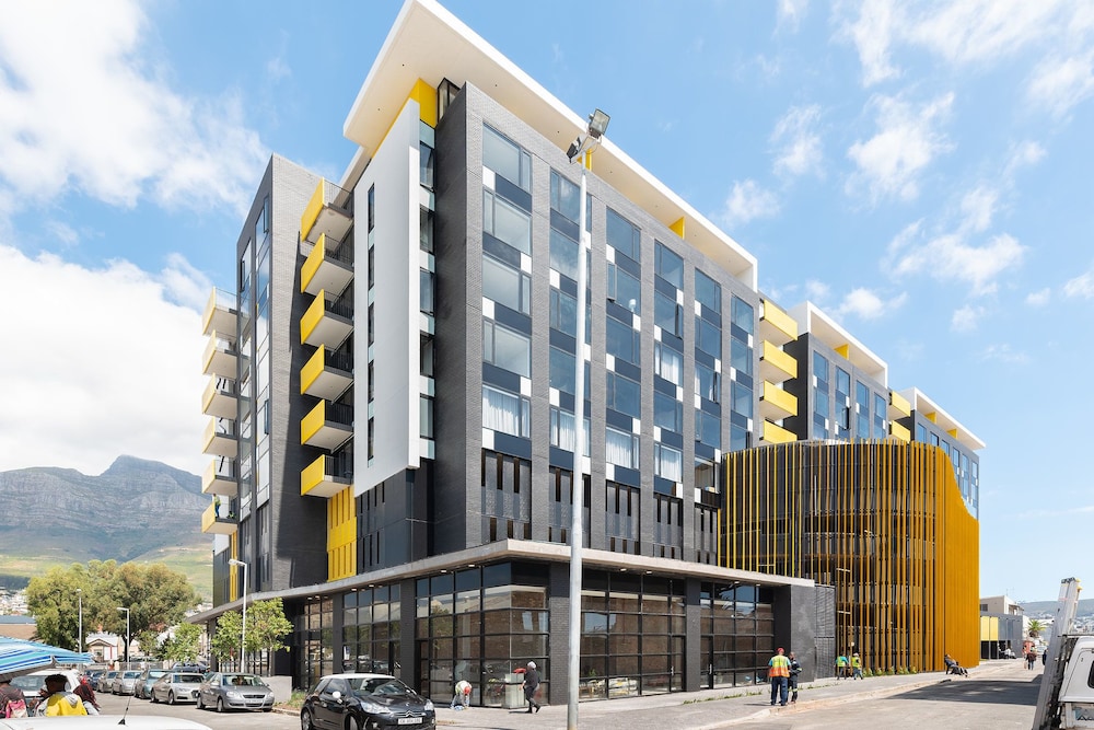 Wex1 Living Serviced Apartments — 4-Star Luxury Hotel in Cape Town, South Africa