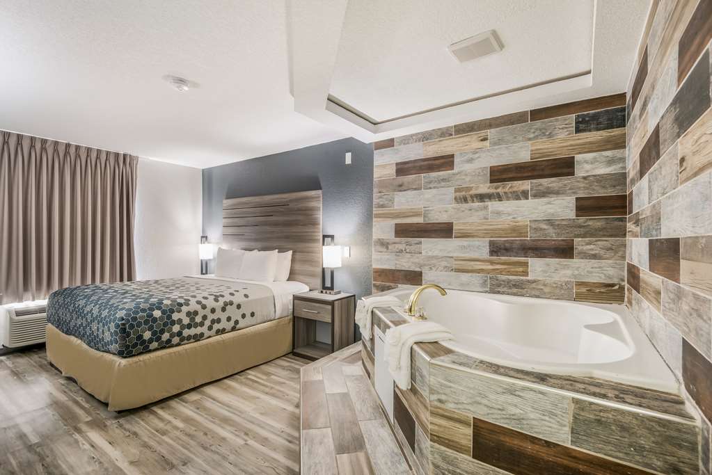 Sonesta Essential Des Moines - photo 26