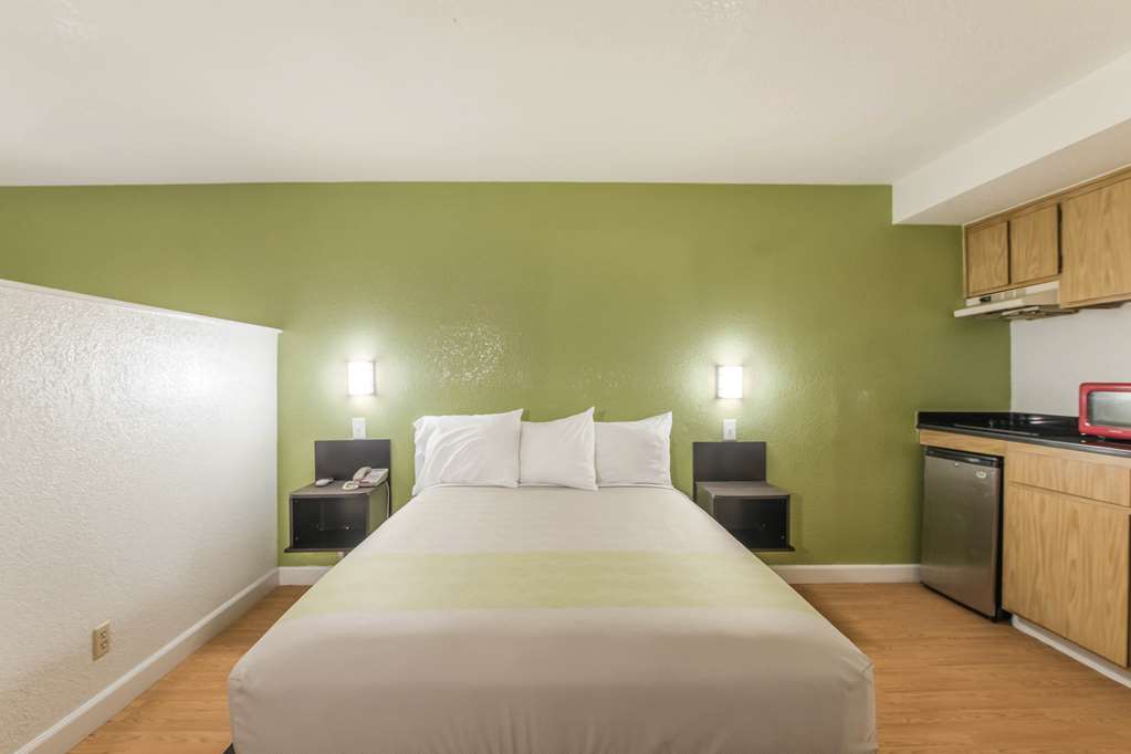 Motel 6 Hemet - photo 10