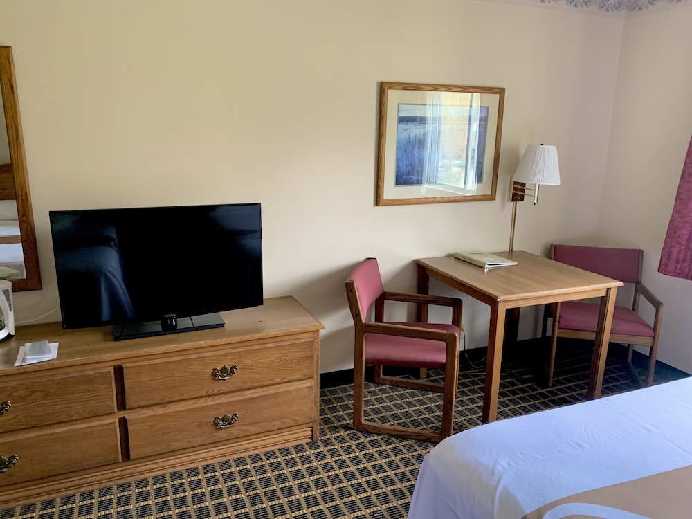 Country Inn Deerwood - photo 23