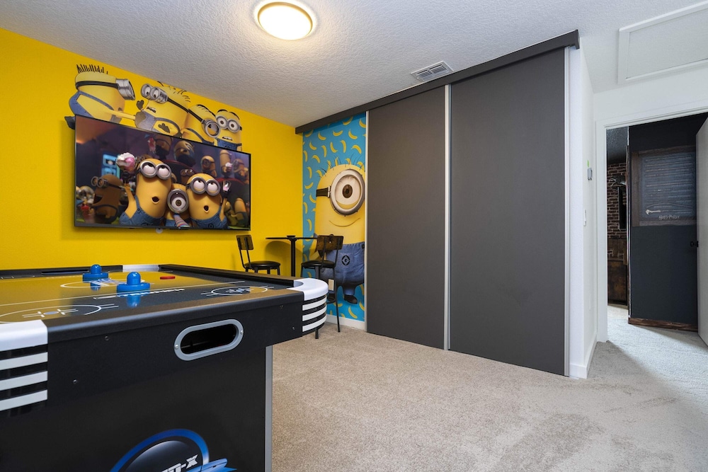 Marvelous 3Bd Close To Disney W Gameroom @ 3409 - photo 33