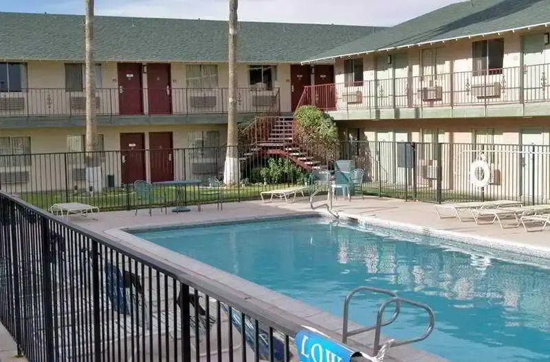 Knights Inn Las Vegas Nv - photo 2