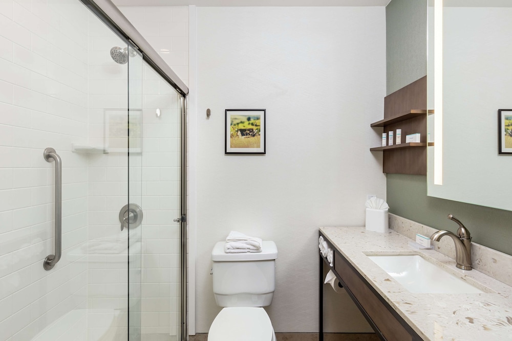 Hilton Garden Inn Davis Downtown - photo 17