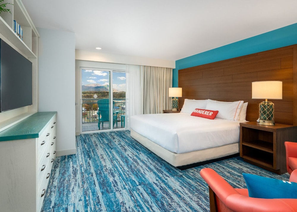 Compass Hotel Pigeon Forge - photo 5