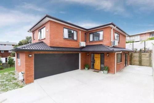 Hillsborough Spacious 3BR with Ensuite 12mins frm Airport in Auckland, New Zealand
