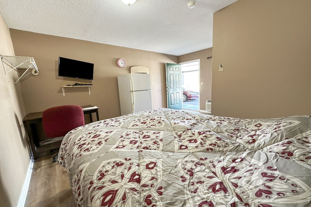 Sparta Seven Motel By OYO near Milledgeville - photo 23
