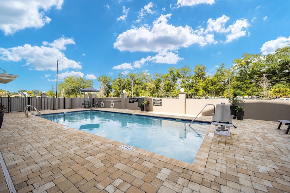 Candlewood Suites Ocala I 75 by IHG - photo 16