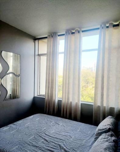 Stylish Homey Lux - last minute hotel in Durban