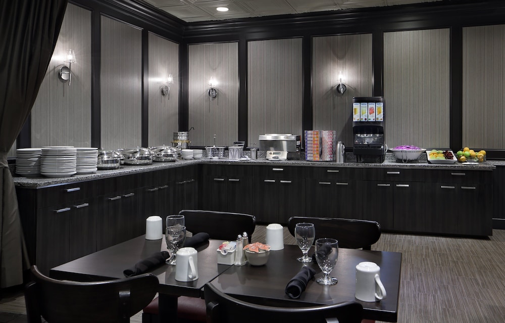Holiday Inn Boston Cambridge Area by IHG - photo 36