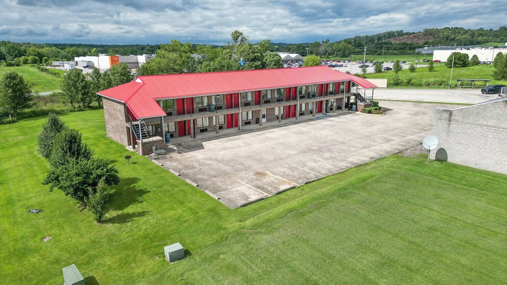 Country Nights Inn — hotel in West Union