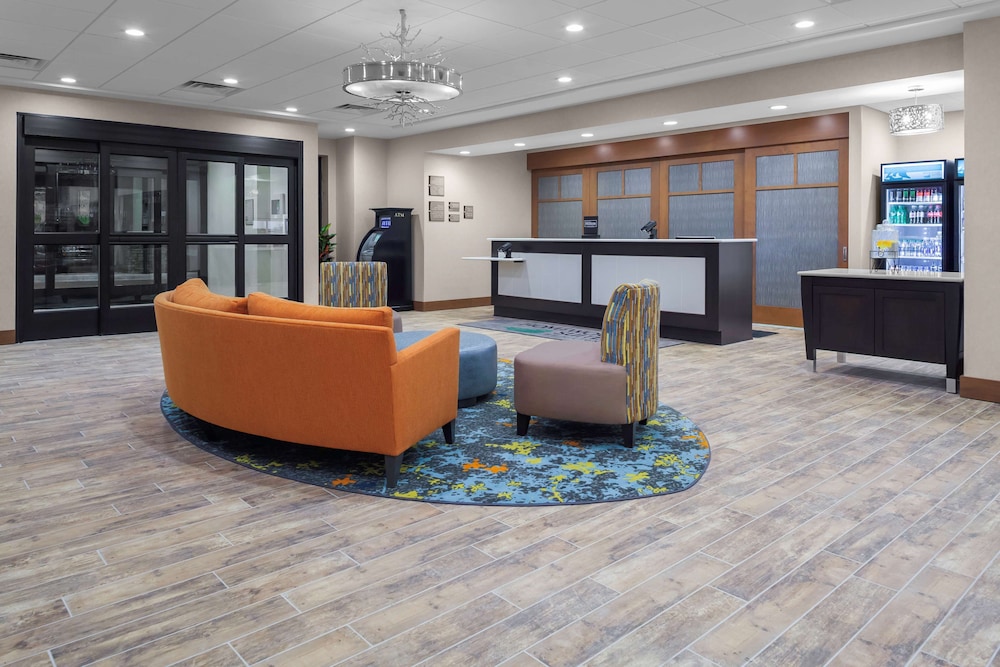 Homewood Suites by Hilton Wauwatosa Milwaukee - photo 4
