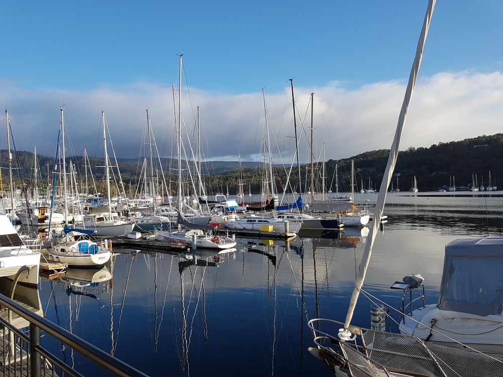 Oyster Cove Chalets — 4-Star Luxury Hotel in Hobart, Australia