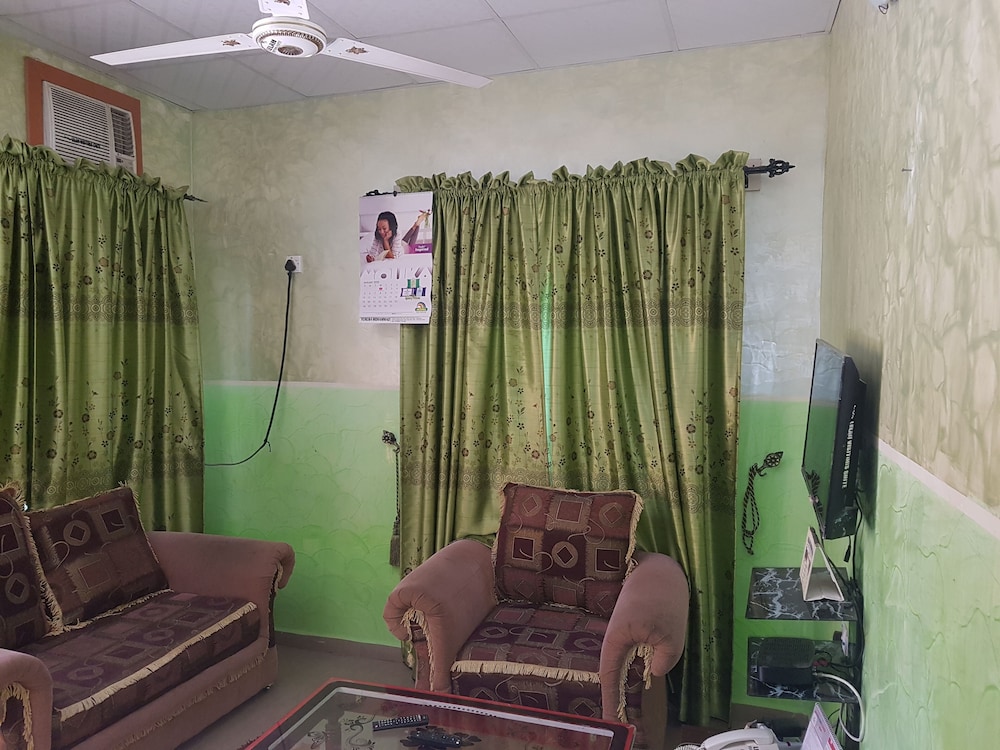 Lelah Visitors Suite — Gombe — photo 2