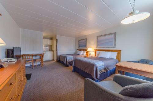 Lark Motel - photo 4