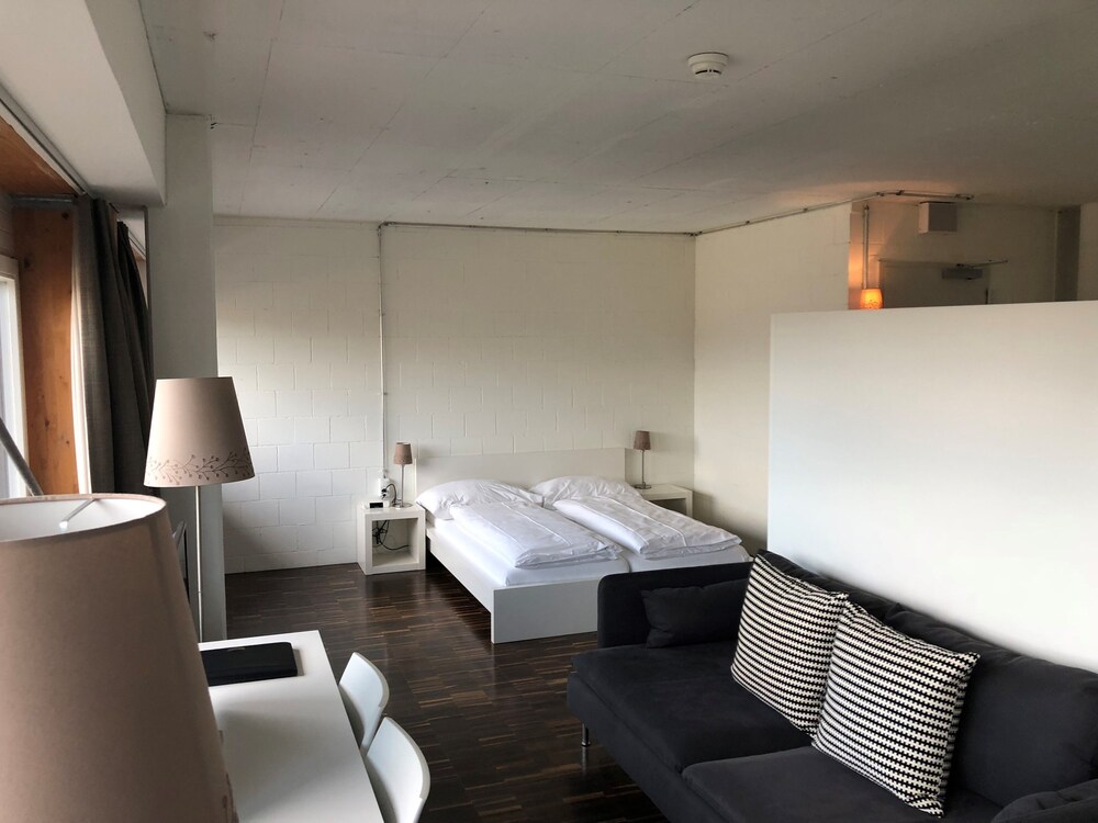 Hotel Velodrome — Grenchen — photo 2