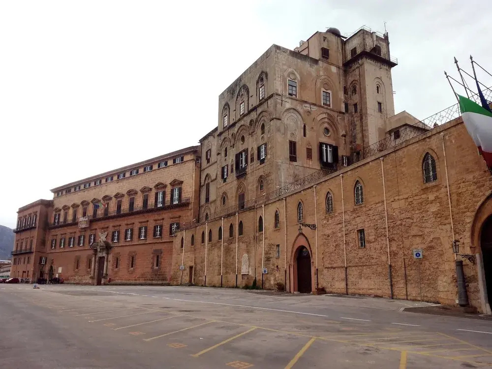 Zu' Nicola — 4-Star Luxury Hotel in Palermo, Italy