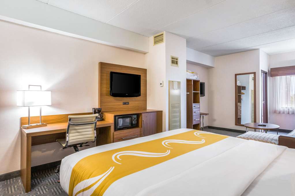 Quality Suites Lansing West - photo 32