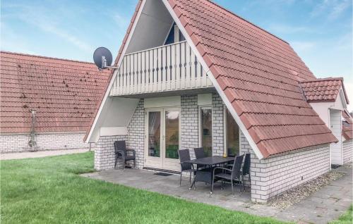 De Wierde Den Oever in Den Oever — hotel in Oudeschild