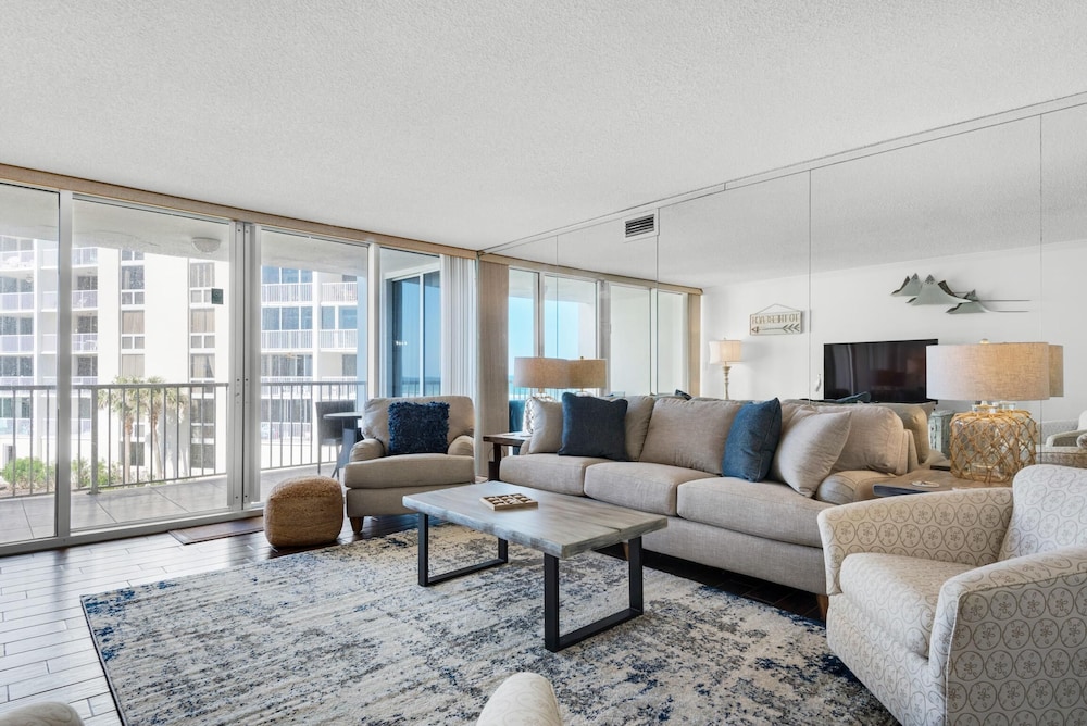Shoreline Towers 1035 - photo 11