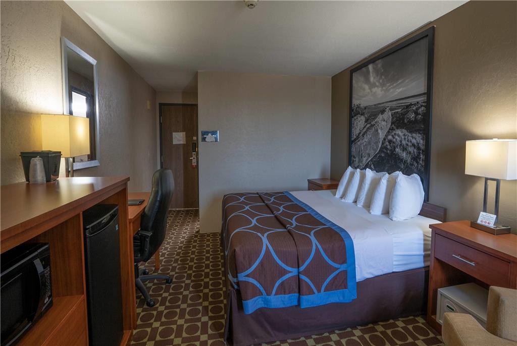 Super 8 by Wyndham Miles City - photo 27
