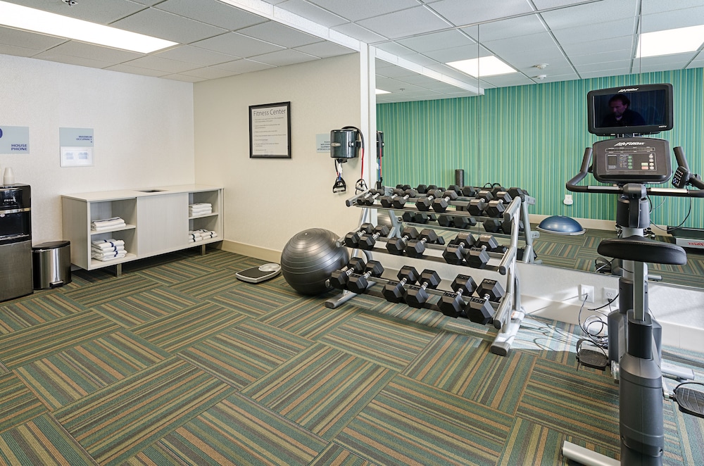 Holiday Inn Express Lexington by IHG - photo 14