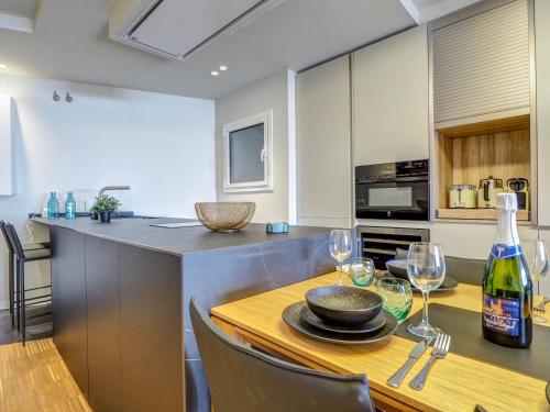 Paradise Apartment by Hello Homes Sitges — 4-Star Luxury Hotel in Sitges, Spain