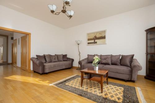Family Apartment with Parking Mokotów Warsaw by Noclegi Renters — 4-Star Luxury Hotel in Warsaw, Poland