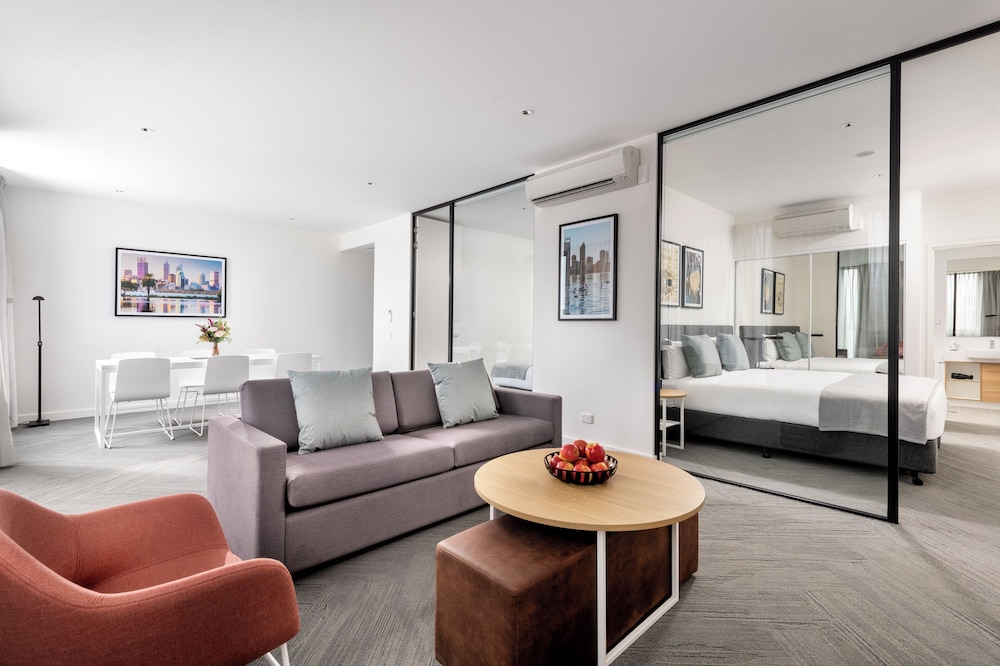 Quest South Perth Foreshore — 4-Star Luxury Hotel in Perth, Australia
