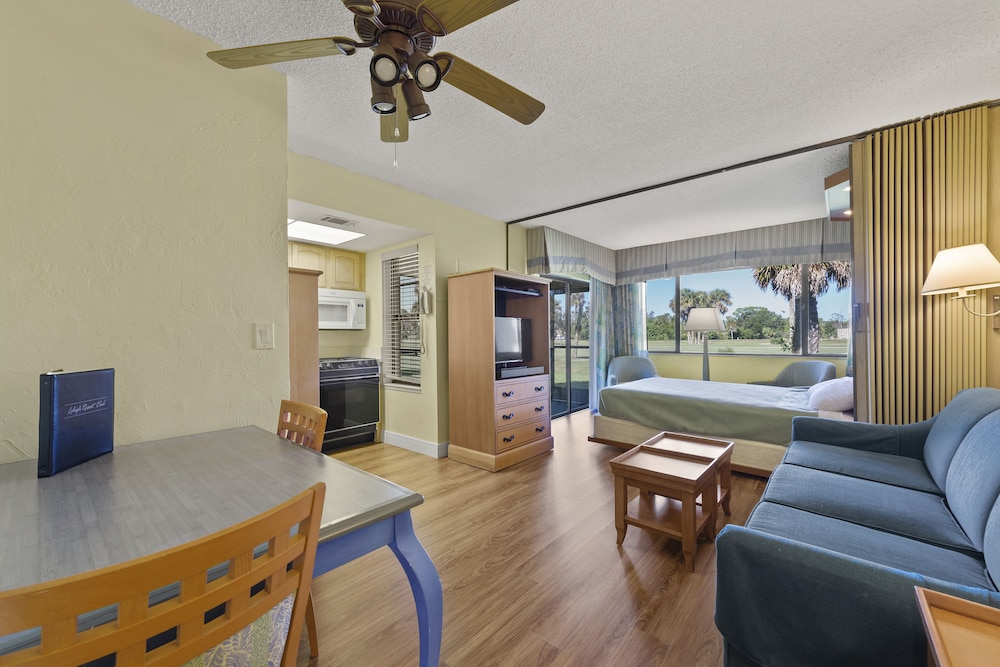 Lehigh Resort Club - photo 18
