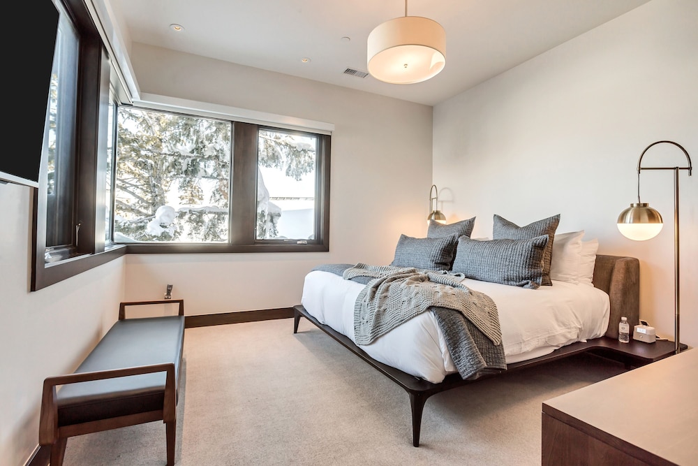 Stein Eriksen Residences - photo 12