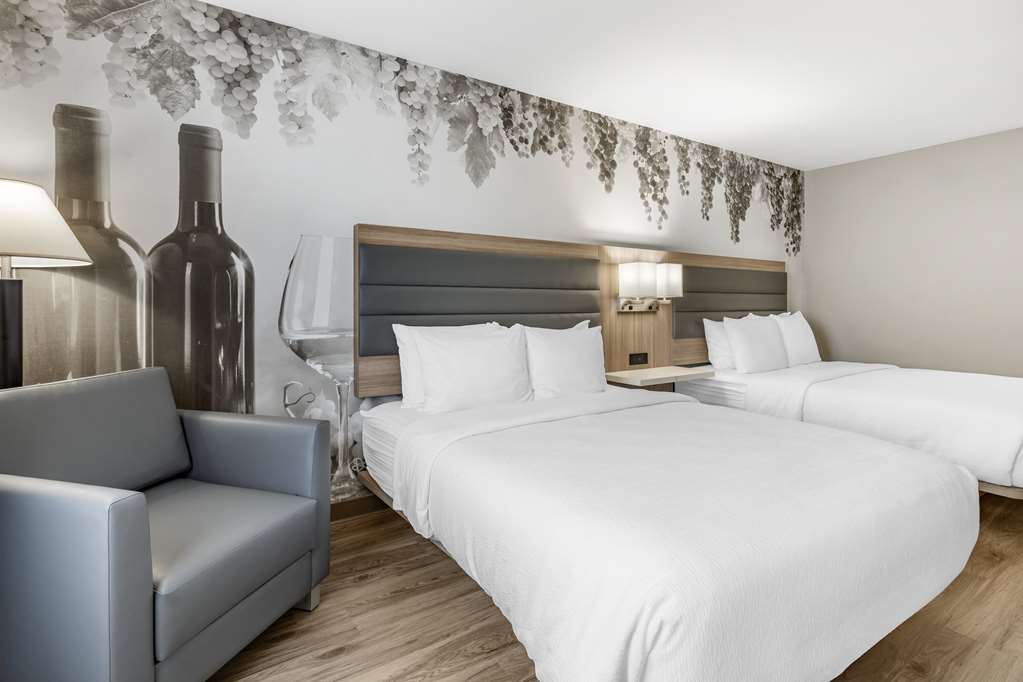 Best Western Plus Vineyard Inn - photo 43