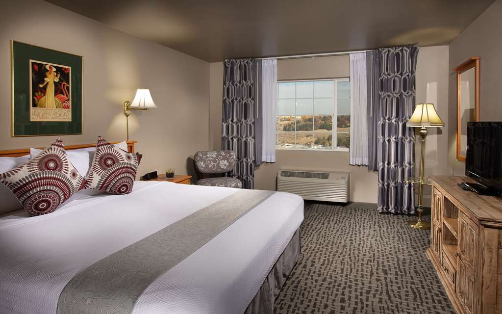 Coast Hilltop Inn - photo 27
