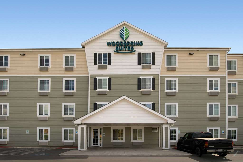 WoodSpring Suites San Antonio Fort Sam - featured photo