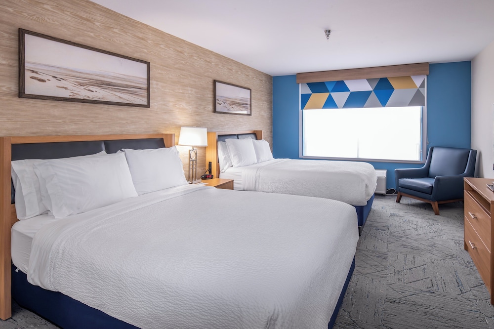 Holiday Inn Express Hotel & Suites Henderson by IHG - photo 2