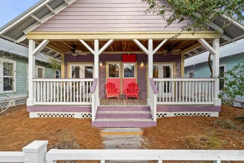 Peacock Cottage — 4-Star Luxury Hotel in Panama City Beach, United States
