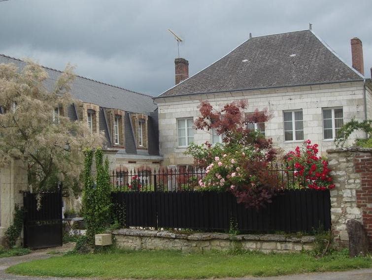 Le Presbytère de Sévigny in Reims, France