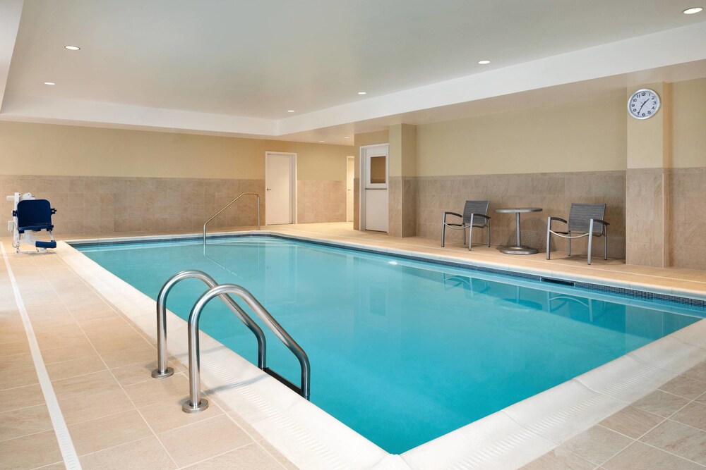 TownePlace Suites by Marriott Dubuque Downtown - photo 15